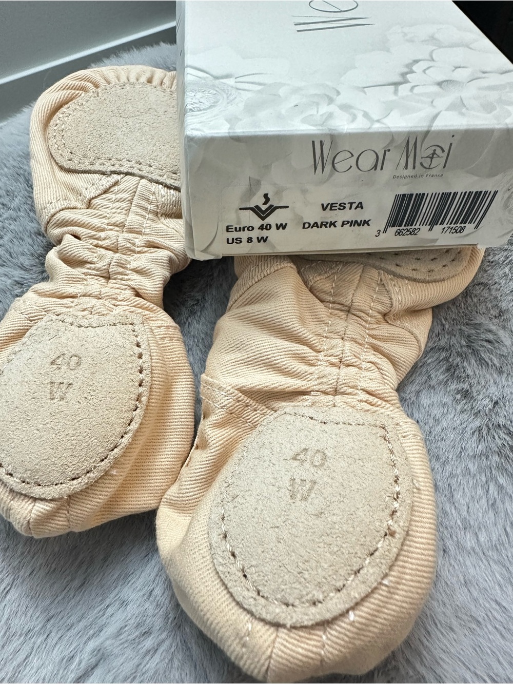 Wear Moi Vesta Stretch Canvas Ballet Shoes Dark Pink EU 40 W